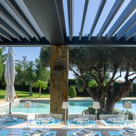 别墅 Methoni Paradise For 10 & Pool Foiníki