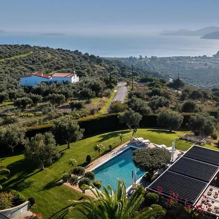 Methoni Paradise For 10 & Pool 别墅 Foiníki